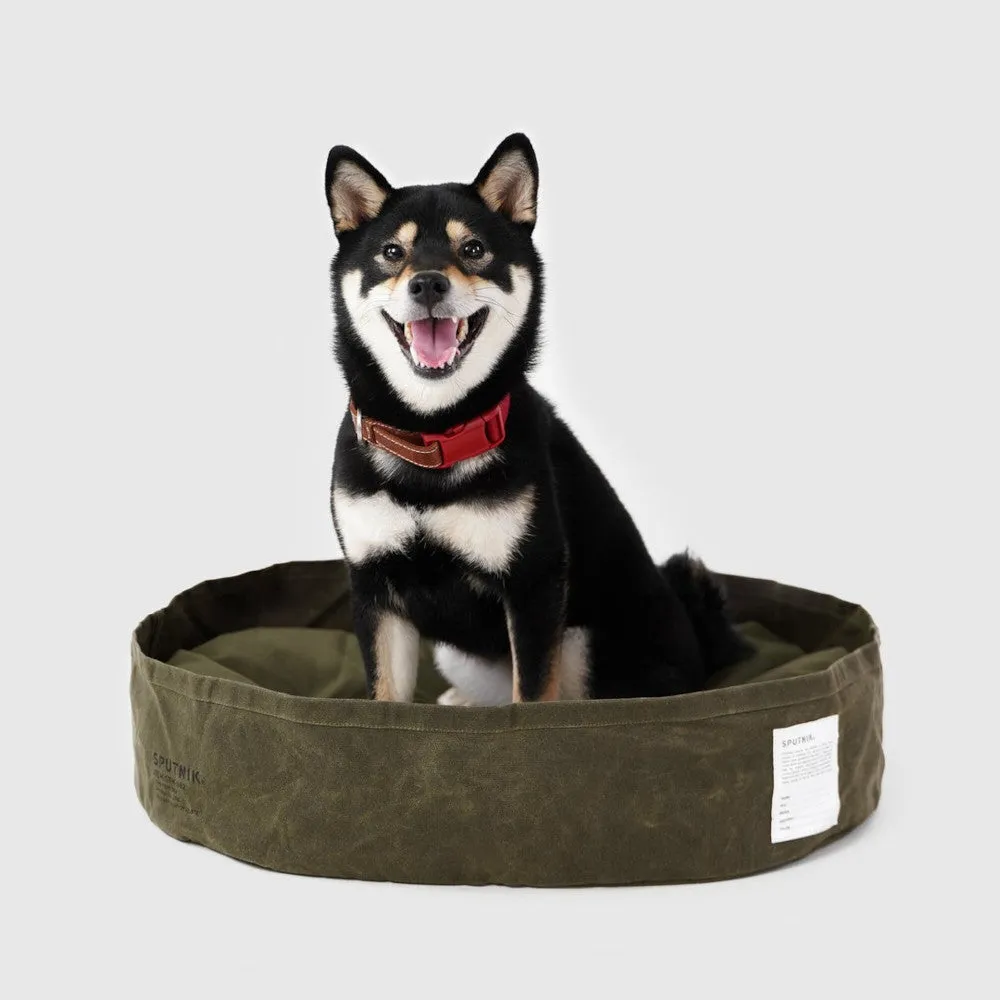 10% OFF: Sputnik Military Reversible Pillow Dog Bed (Green)