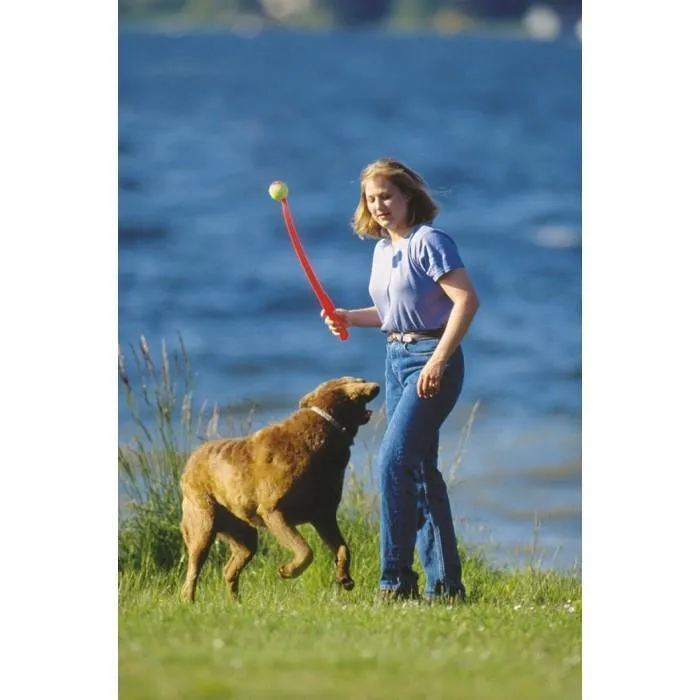 Chuckit Classic Ball Launcher 26M Dog Toy ($)($)