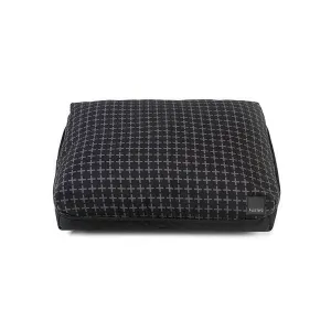 Fuzzyard Big Dreamer Pillow Bed - Yeezy Large