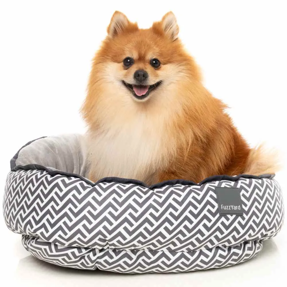 FuzzYard Reversible Dog Bed (Vinca)