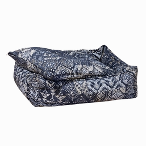 Lounge Bed | Mendocino Chenille
