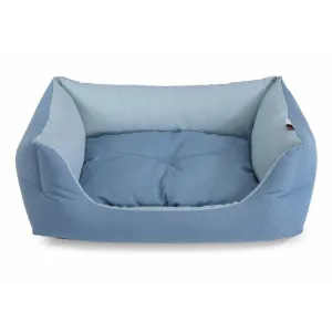 Rectangular bed with wadding,