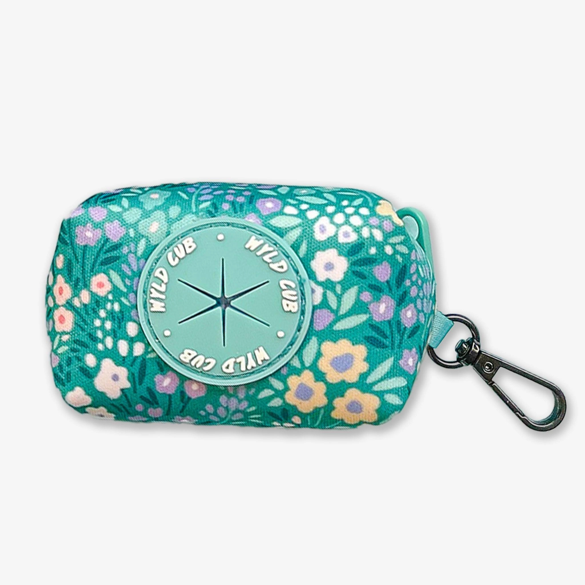 Wyld Cub - Dog Poop Bag Holder: Notting Hill Mint
